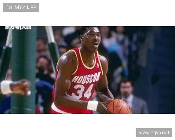 Lautaro Martínez职业生涯收入分析:从新秀到超级巨星的财富增长趋势 Lautaro Martínez职业生涯收入分析:从新秀到超级巨星的财富增长趋势