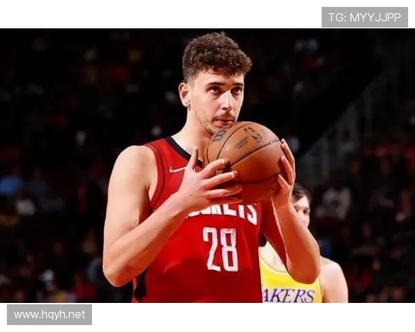 申京挡拆破坏内线防守效率显著提升火箭进攻多点威胁