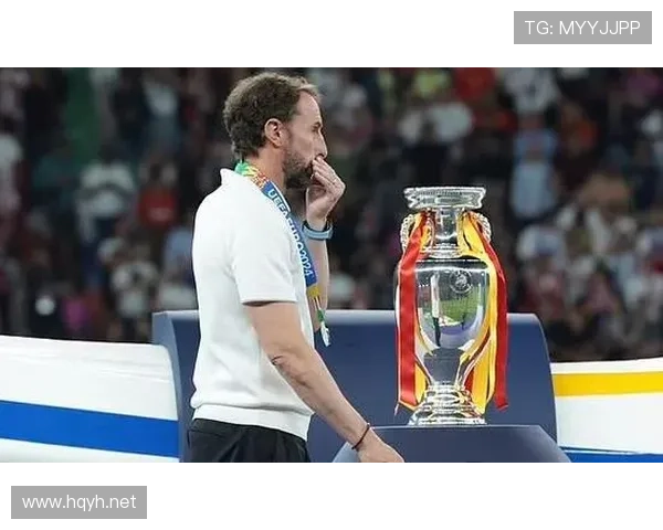 赖斯与贝林厄姆：中场核心的战术角色及攻防贡献对比